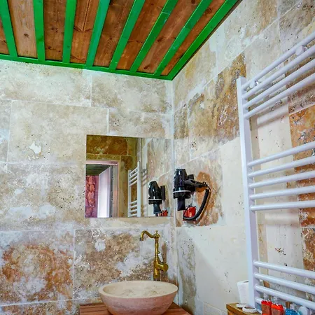 Nissa Cave * Göreme