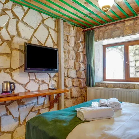 Szálloda Nissa Cave