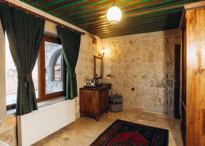 Nissa Cave * Göreme