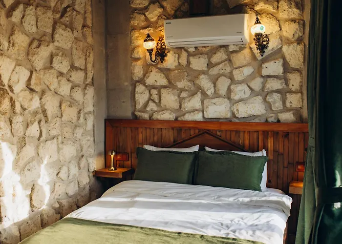 Nissa Cave * Göreme